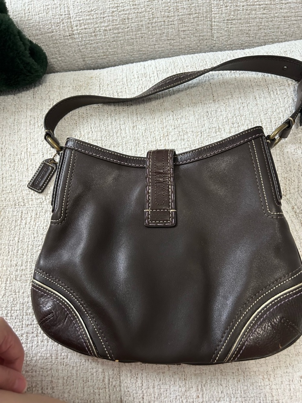 Coach Hampton bag in brown - alt Serena Van Der Woodsen - Picture 7 of 14